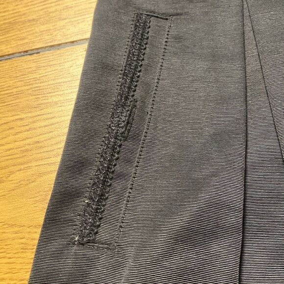 BCBGMaxazria Black Skirt   - Picture 2 of 13